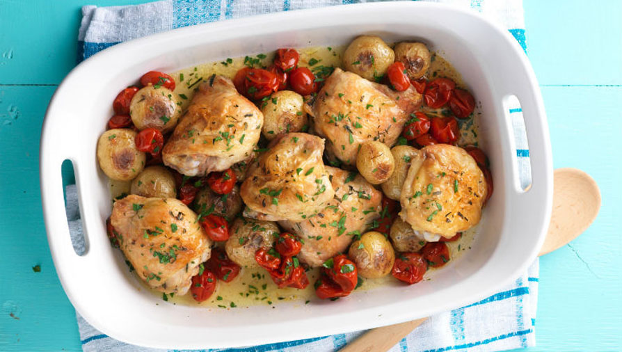 Easy baked chicken with herbs